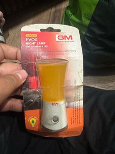 GM Evox Plug-In Night Lamp with Autosenso