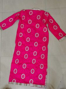Vibrant Pink Embroidered Kurta
