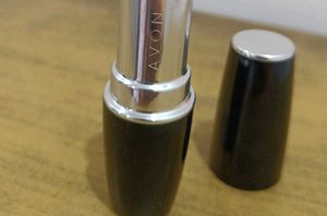 Avon Ultra color Lipstick - Heaven