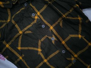 Chic Checked Kurti 🍂