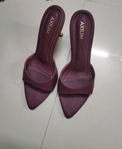 Axium Stilettos