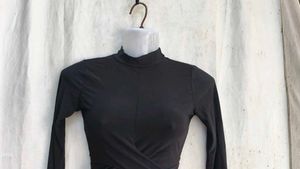 Black Long Sleeve Wrap Crop Top