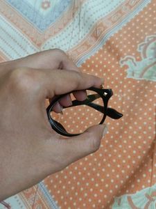 Stylish Black Oval Eyeglasses