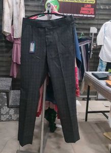 Men's Grey Checkered Trousers