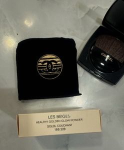 Chanel Les Beiges Healthy Golden Glow Powder