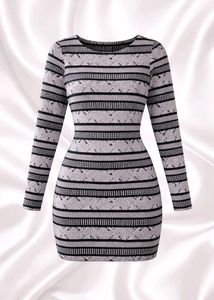 🔲 Geometric Print Bodycon Dress