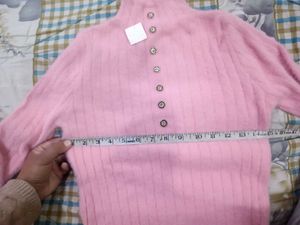 Pink Button-Up woollen top 🥰