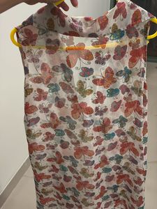 Chic Butterfly Print Sleeveless Blouse