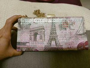 Cute  Clutch