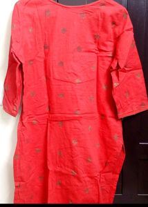 Avaasa Red And Gold Kurthi