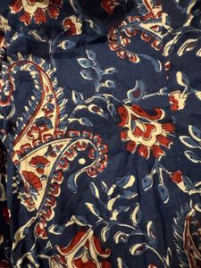 very beautiful paisley short kurti :)
