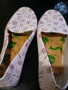 Comfortable Rainy Shoes