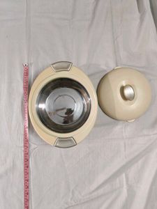 Serving Bowls with Lids - Set of 2