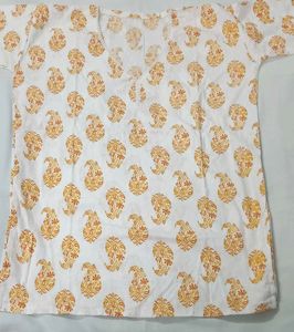 Short White Kurta with Orange Paisley Print