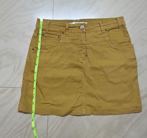 Mini skirt