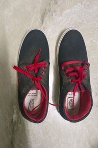 Men shoes brand new stored for long