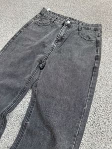 Stylish Charcoal Wide-Leg Jeans