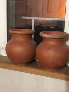 Terracotta Pots - Set of 2