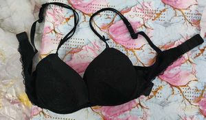 H&M Classic Black Bra