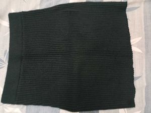 Ribbed Knit Mini Skirt