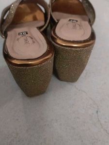 Elegant Jenill Gold Heels