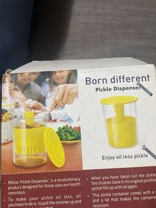 Milton oilless pickle dispenser