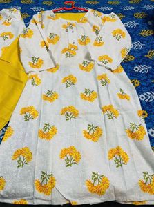 Floral Kurti pant unused new fixed pr