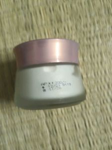 Pond's Bright Beauty Serum Cream