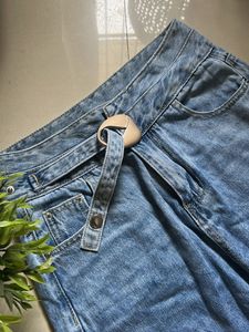 Wide Leg Jeans with Belt