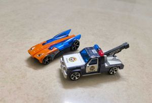 Set of 2 Cars