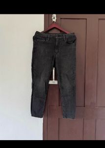 Levis Jean
