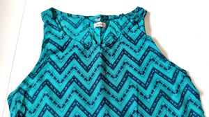 2 Kurti and  Two tops set