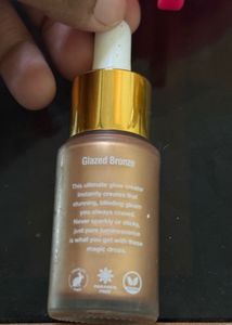 NYKAA Strobe &amp; Glow Highlighter