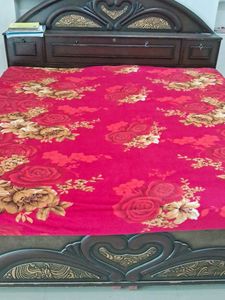 Cozy Abstract Rate Pattem Blanket