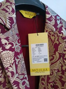 Elegant Brocade Blazer