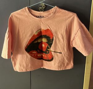SHEIN Pink Lips Cherry Crop Top