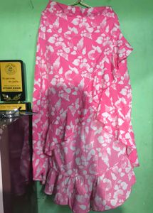 pink ruffle skirt