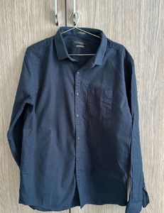 Men's Dark Blue Button-Up Shirt
