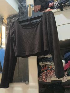 Ribbed Long Sleeve Crop Top