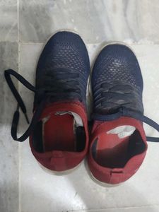 Stylish Knit Sneakers - Comfortable & Trendy