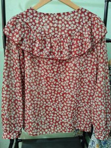 Chic Floral Print Ruffled Blouse