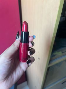 Nykaa Matte Lipstick - Dressed to kill