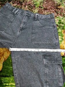 Men's Vintage Wash Cargo Jeans