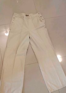2 Beige Jeans