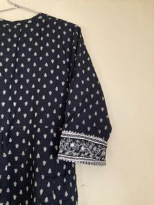 🩷SALE 🩷Combo Of 2 Beautiful Kurti’s