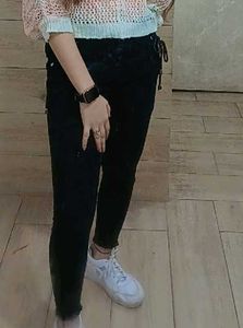 Black straight leg jeans 👖