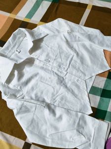 white crop shirt