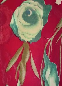 Red &amp; Green Floral Saree