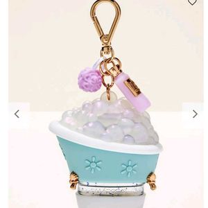 Cute Bathtub Keychain with Bath Accessories