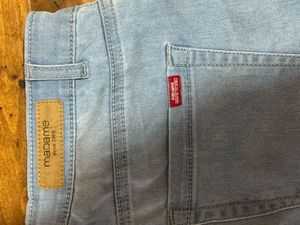 Light Wash Straight Leg Jeans